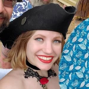 Meet your Posher, Madison